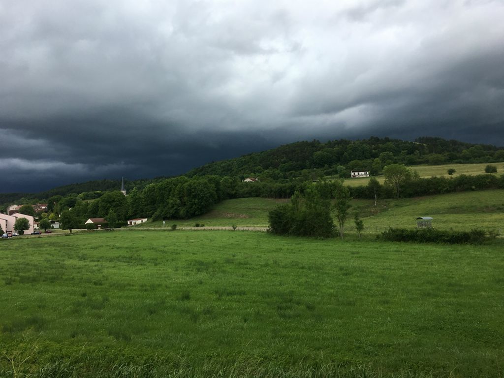Rain moving through near Bologne